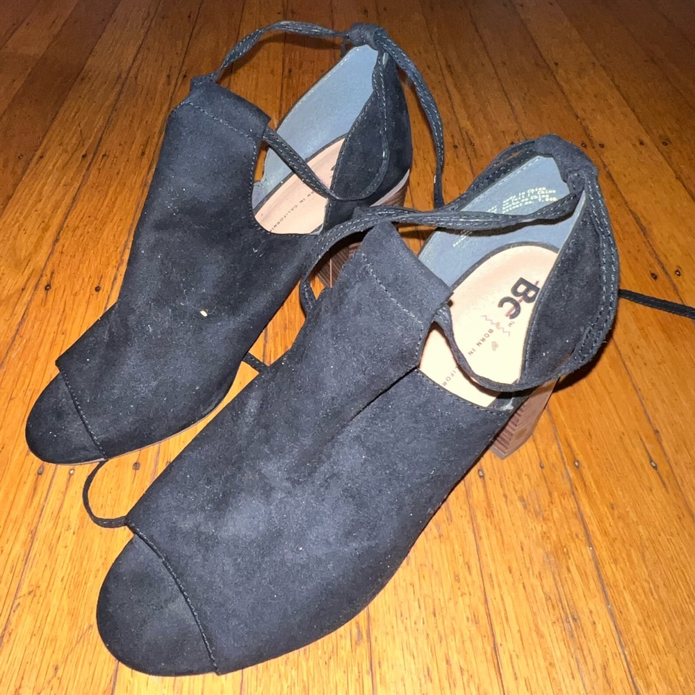 Born In California Lace Up Heels - Picture 2 of 4